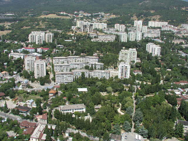 yalta vert 52